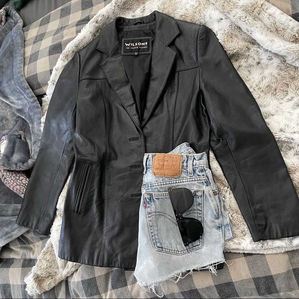 Wilson’s leather jacket size Medium